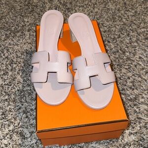 Hermes Oasis Sandals
